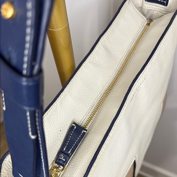 Tory Burch Pebbled Leather Tote – Neutral Colorblock – Shoulder Bag - Picture 8 of 15